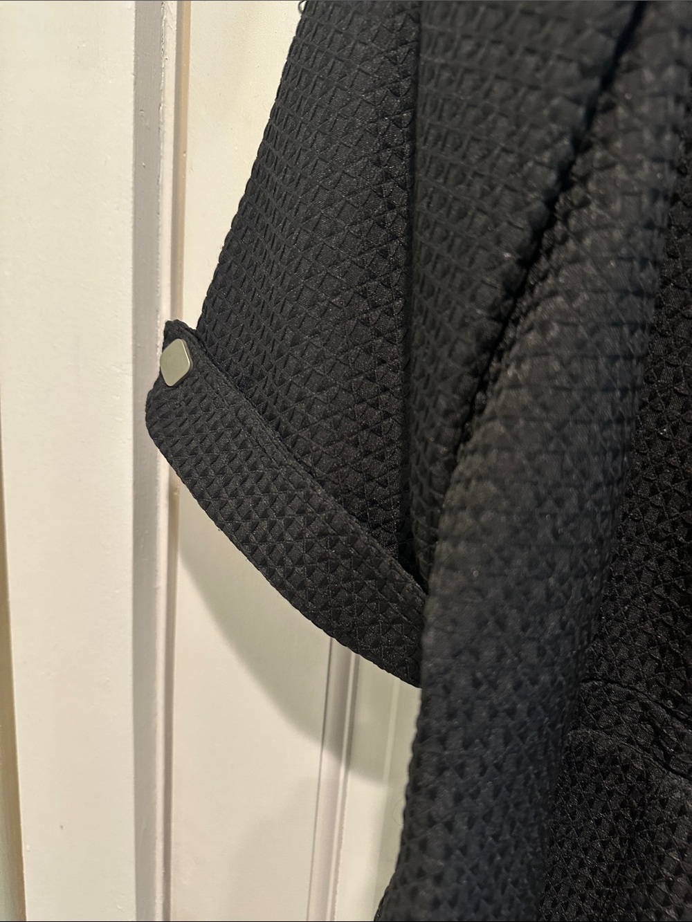 Maggie Barnes Black Textured Boxy Blazer with metal Buttons - Picture 6 of 10